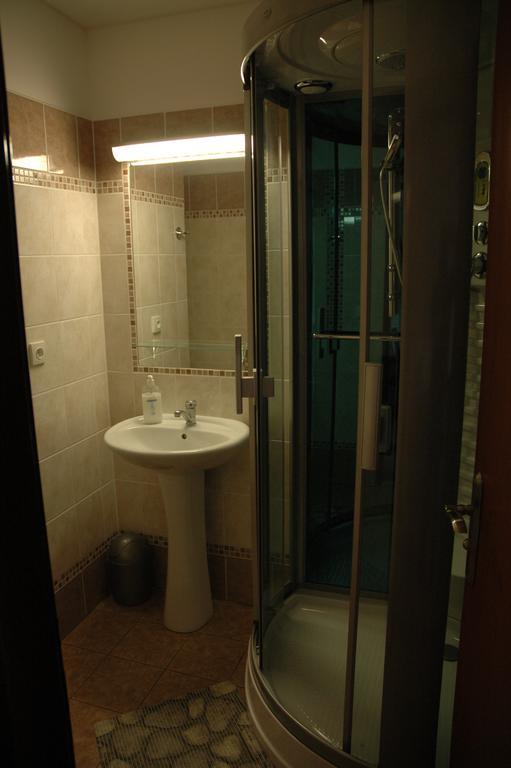 Privat Novac *